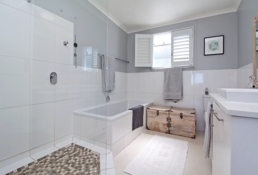 To Let 5 Bedroom Property for Rent in Scarborough Western Cape